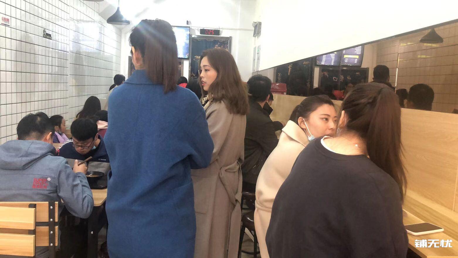 月盈利3w+生意火爆饭店转让